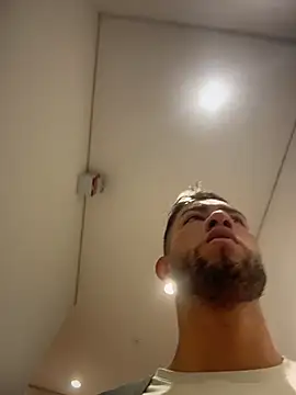 liam_bronw Show Webcam