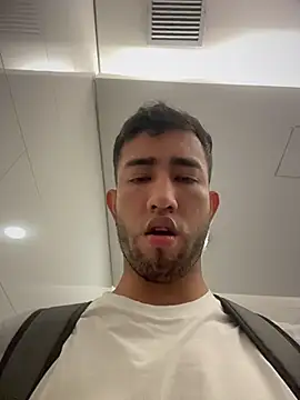 liam_bronw Pertunjukan Webcam