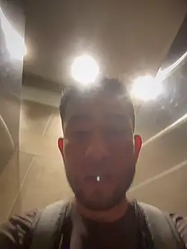 liam_bronw Pertunjukan Webcam