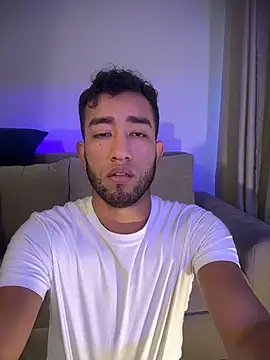 liam_bronwのウェブカメラショー