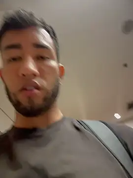 liam_bronwn Webbikameraesitys