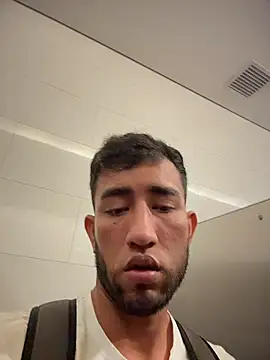liam_bronw's Webcam Show