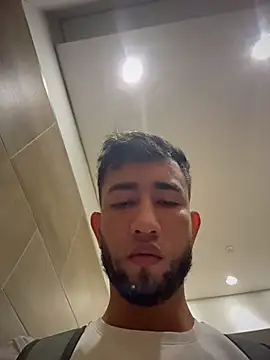 liam_bronwのウェブカメラショー