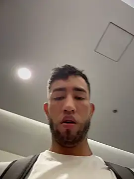 liam_bronwのウェブカメラショー