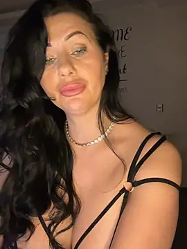 IRISWHITE17 Webcam Show