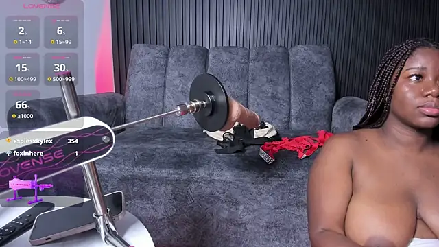 EbonyTanisha Webcam Show