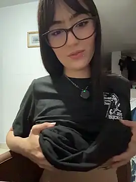 HinaSweet – webcam-show