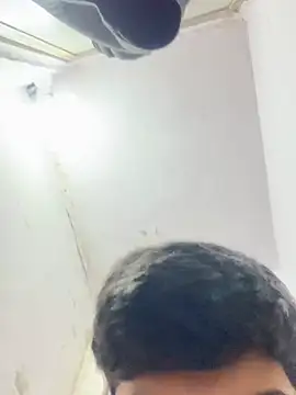 הופעת וובקאם של zxcvgf12300