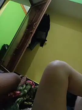 jaanubabyb Show Webcam