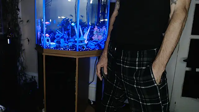 Show modela EspanolVato na web-kameri
