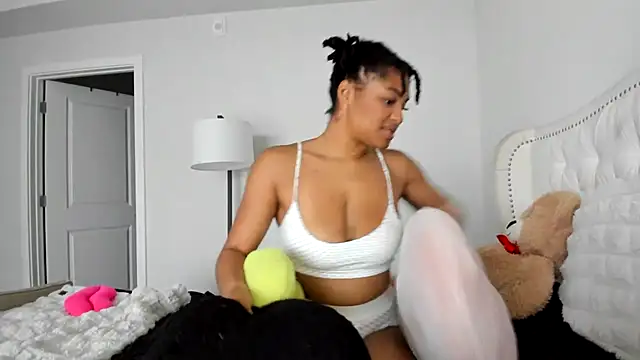 emorisplash Show in webcam