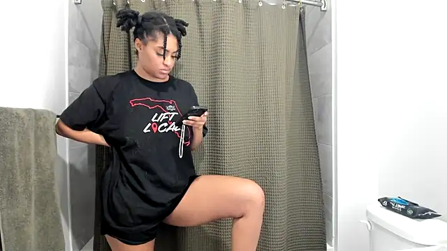 emorisplash's Live XXX Chat