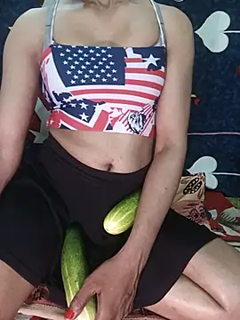 Show modela Transgender_26 na web-kameri