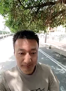 lvjinshun147 Show Webcam