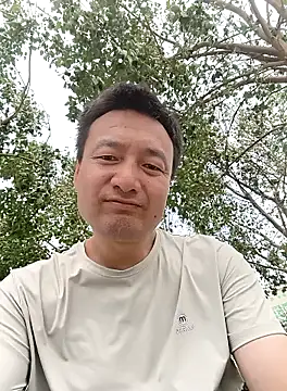 Show de lvjinshun147 na webcam