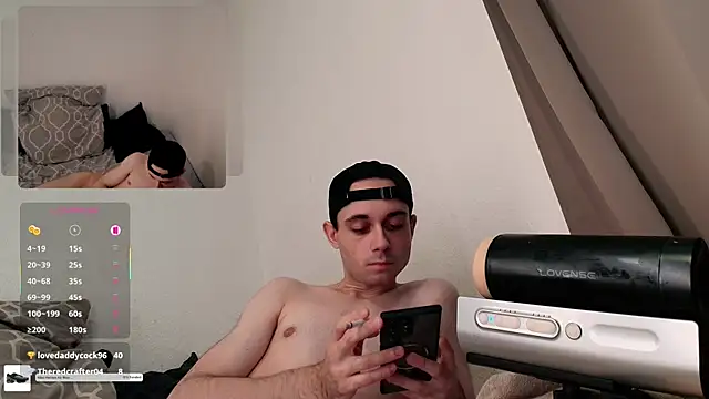 barebastian@xh Show Webcam