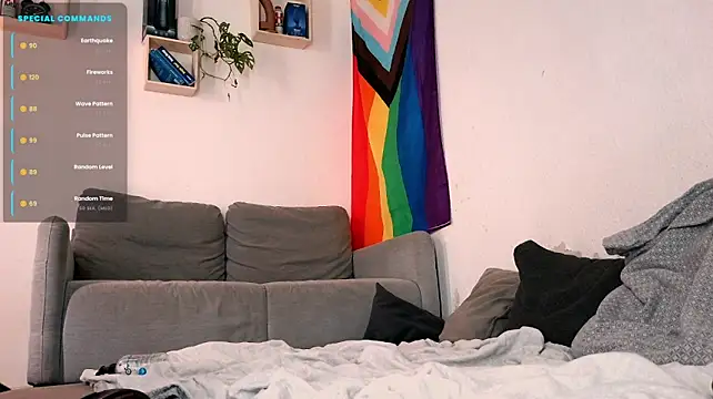 barebastian@xh's Webcam Show