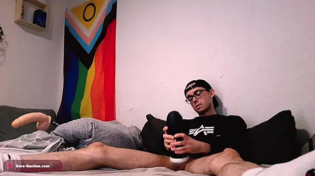 Show modela barebastian@xh na web-kameri