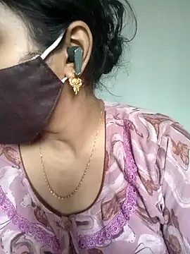 Webkamerová show Tamil_shalini