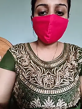 Show modela Tamil_shalini na web-kameri