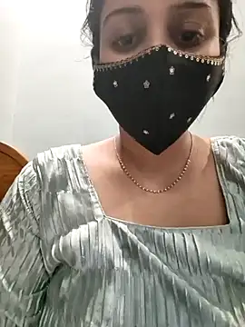 Tamil_shalini's Webcam Show