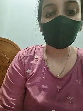 Tamil_shalini Webcam show