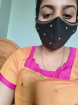 Pokazy przed kamerką – Tamil_shalini