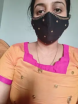 Tamil_shalinin Webbikameraesitys