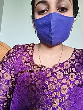 Tamil_shalinin Webbikameraesitys