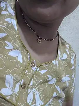 Živý XXX chat Ammu14399