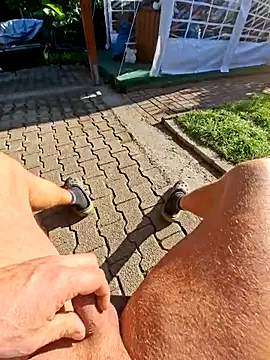 Frankyboy335 Show Webcam