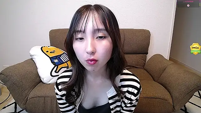 -Ema_ 웹캠 쇼