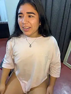 Minico25 – Naživo XXX chat