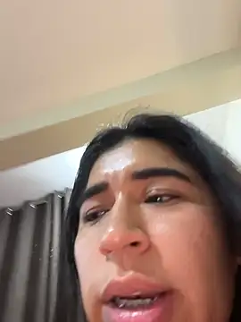 Chat +18 de Minico25 ao vivo