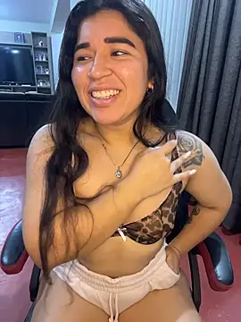 Webkamerová show Minico25