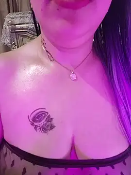 عرض كام Doodqueen
