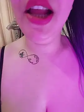 Doodqueen 现场XXX聊天