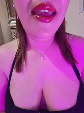 عرض كام Doodqueen