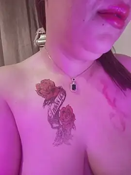 Chat +18 de Doodqueen ao vivo