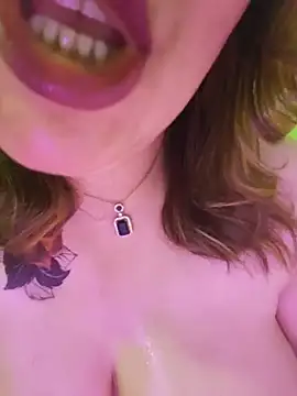 Doodqueen's Live XXX Chat