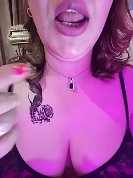 Doodqueen's Live XXX Chat