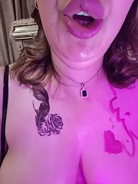 Doodqueen's Live XXX Chat