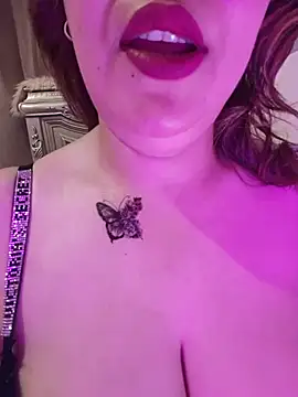 عرض كام Doodqueen
