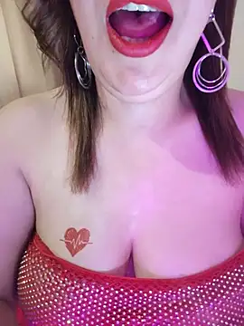 Doodqueen Adlı Modelin Canlı XXX Sohbeti