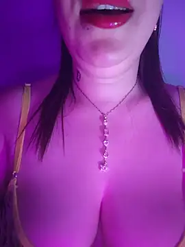 عرض كام Doodqueen