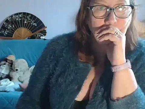 xmyriamx Chat XXX live