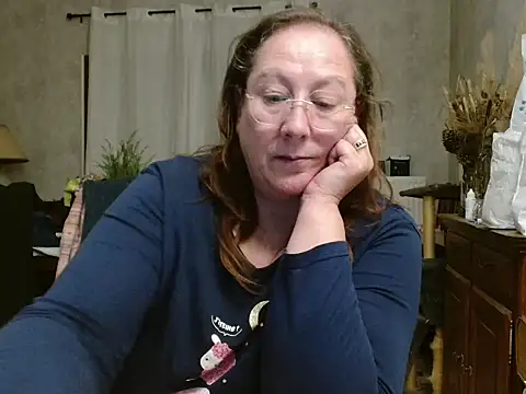 XXX chat uživo modela xmyriamx