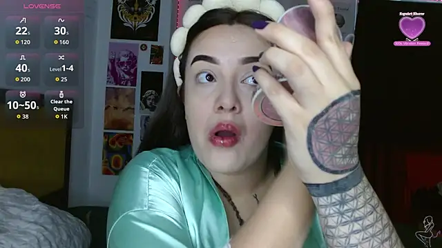 Nova-Satela Live XXX-Chat