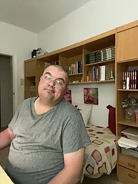 Deltaalex webcam show