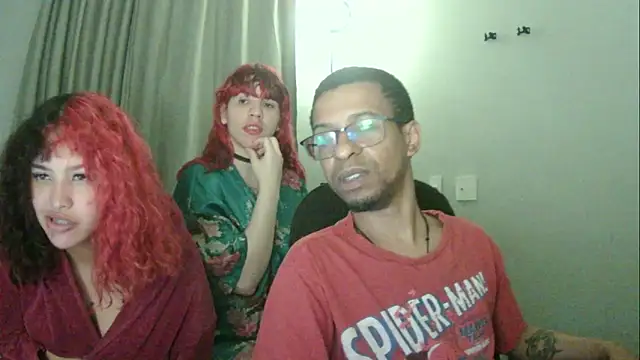 Show de MorangoCChoc na webcam
